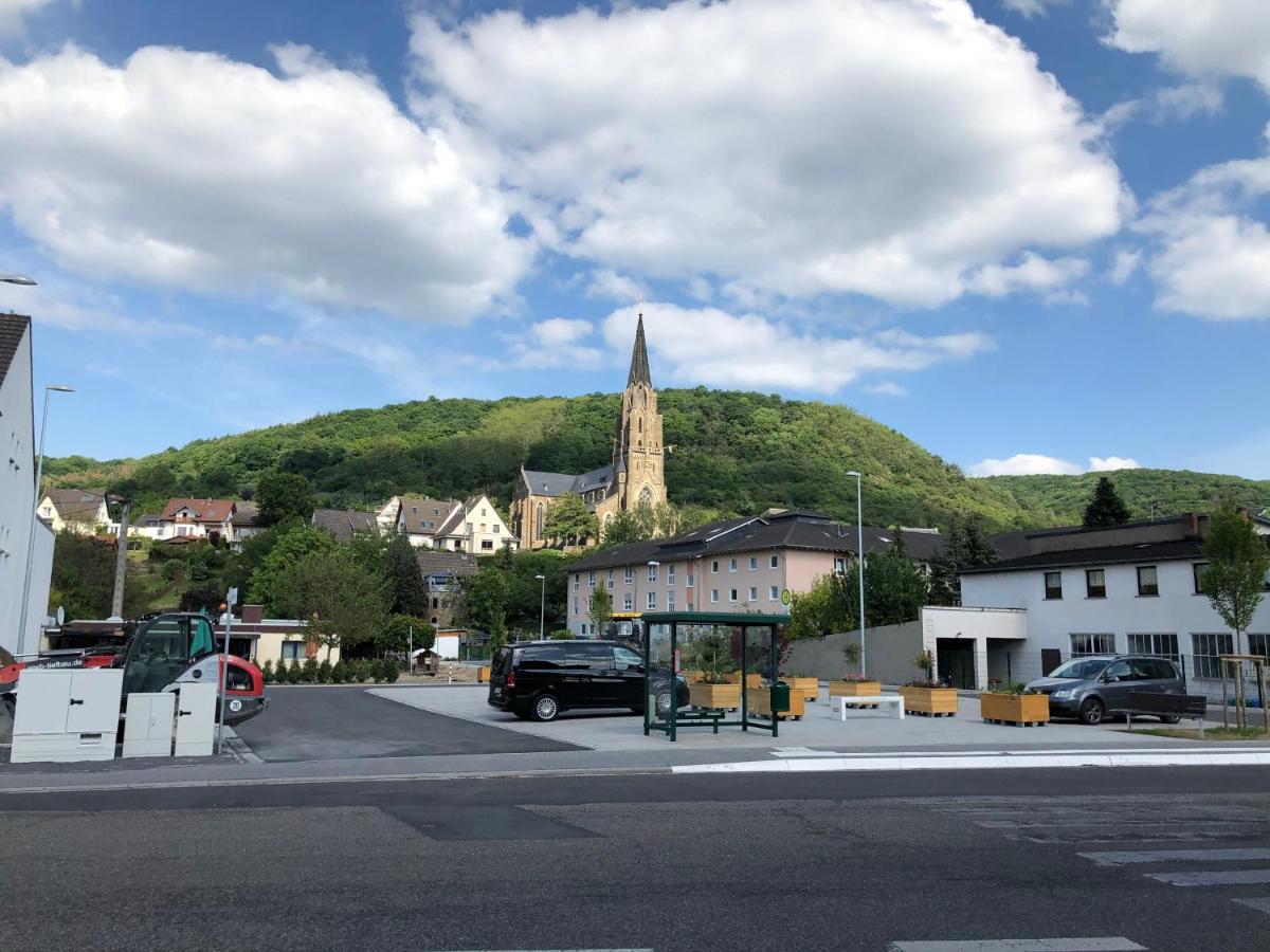 T&T Ferienwohnung Rheinbrohl Exteriör bild