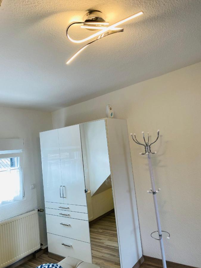 T&T Ferienwohnung Rheinbrohl Exteriör bild